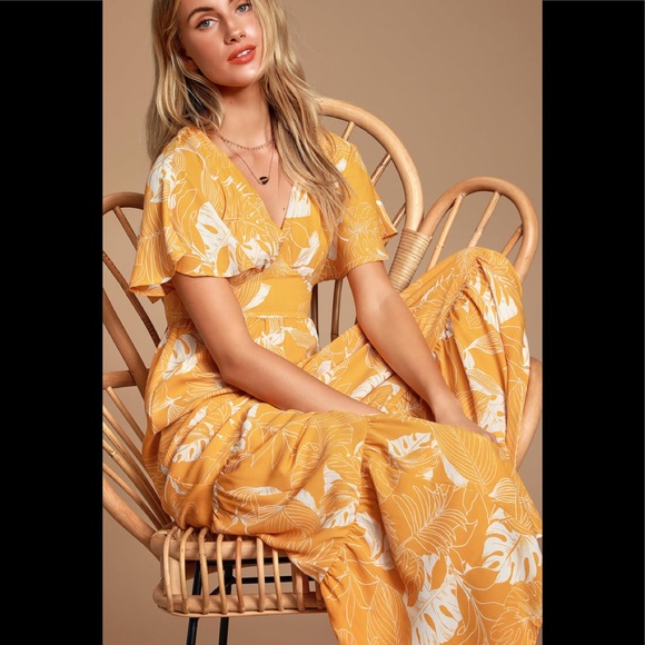 NWT Lulu’s Savanna Golden Yellow Floral Print Maxi Dress - Picture 3 of 11